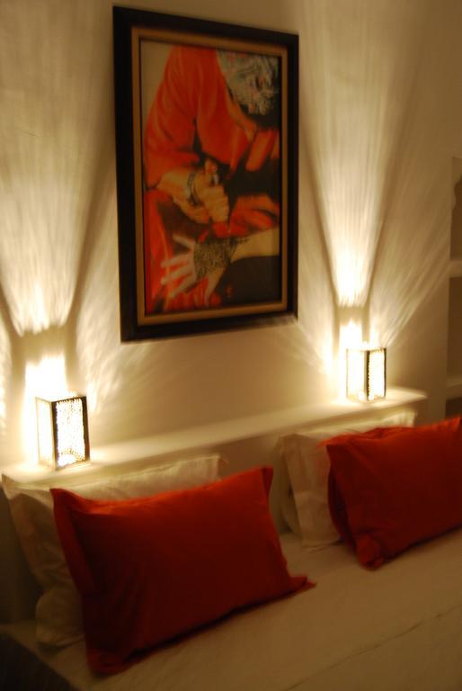 ホテル リヤド ビバ マラケシュ エクステリア 写真 A room at the hotel