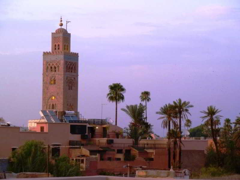 ホテル リヤド ビバ マラケシュ エクステリア 写真 The Kutubiyya Mosque in Marrakech
